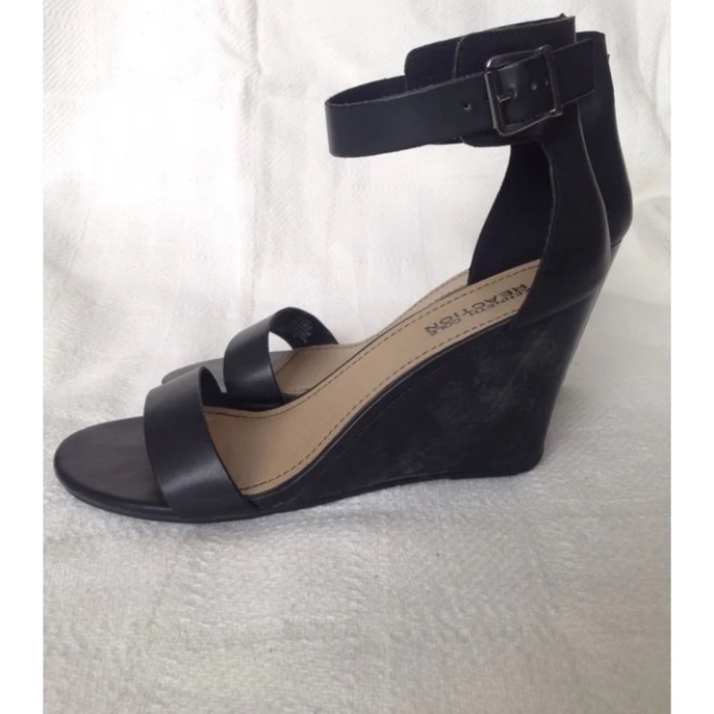 Kenneth Cole Reaction Black Ankle-Strap Wedge Sandals